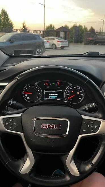 Унаа: GMC Acadia: 2018 г., Кроссовер — 9