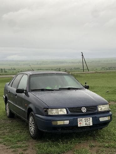 srv 3: Volkswagen Passat: 1993 г., 1.8 л, Механика, Бензин, Седан — 2