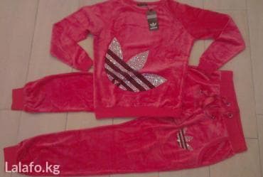 фирменный спортивный костюм б у: Размер М, б/у, одета несколько раз. Состояние нового, качество — 1