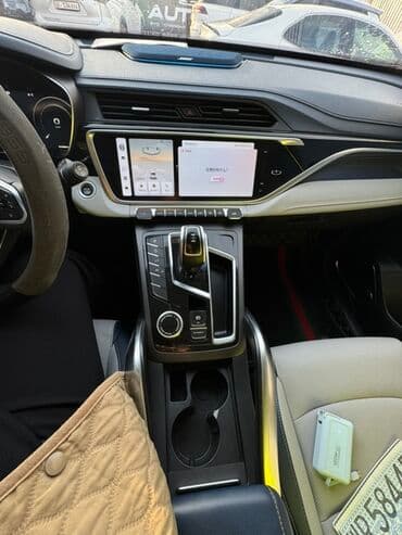 byd plus: Geely Boyue: 2022 г., 1.8 л, Автомат, Бензин, Внедорожник — 2