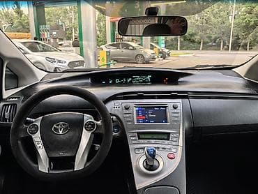 капот ласетти: Toyota Prius: 2012 г., 1.8 л, Вариатор, Гибрид, Хэтчбэк — 6