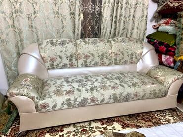 Комплект мягкой мебели, Б/у, Самовывоз, Бесплатная доставка, цвет - Белый at lalafo.kg Комплект мягкой мебели, Б/у, Самовывоз, Бесплатная доставка, цвет - Белый