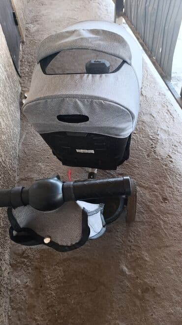 прогулочная коляска cybex бу: Балдар арабасы, түсү - Күмүш, Колдонулган — 1