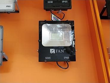Светодиодный прожектор FAN 50W, класс защиты IP66. - Мощность: 50 Вт