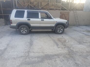 домкрат для машины цена: Isuzu — 4