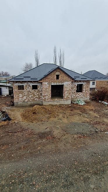 Недостроенный кирпичный дом 120 кв ПСО. Обмена нет. Добротный из