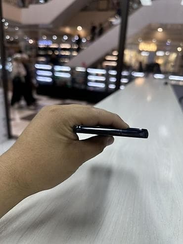 poco 5pro: Samsung Galaxy S22 Plus, Б/у, 256 ГБ, цвет - Черный — 6