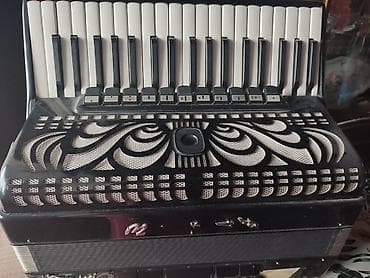 Барабаны: Продаю аккордеон weltmeister в хорошем состоянии цена: 15 000 сом — 1