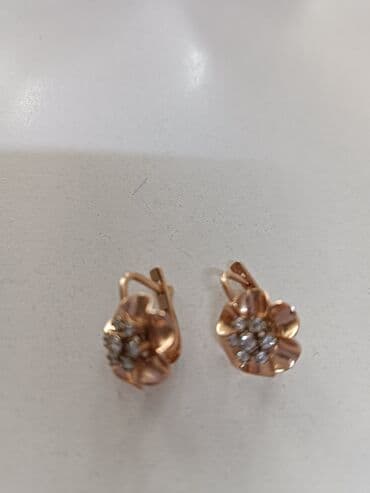 свадебное очень красивое платье: Серьги, Проба 585, Фианит, Женские — 1