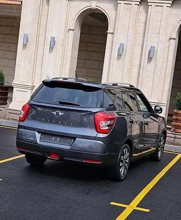 удлинённая: Ssangyong Tivoli: 2019 г., 1.6 л, Автомат, Дизель, Кроссовер — 4