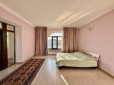 продажа домов ынтымак: На продаже дом 😍 В ж/м Ынтымак🏔️ ♥️Самый лучший район! ◾️2 этажа (есть — 7