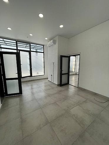 комната кудайберген: Кеңселерди ижаралоо, 123 м², Бизнес борборунда, Жабдуулары менен, Өзүнчө ашканасы менен, Өзүнчө кире бериши менен — 9