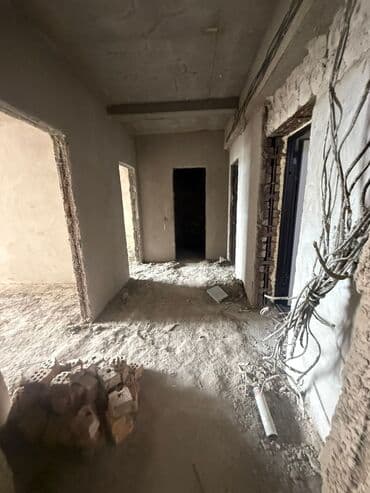 5 комнатные квартиры: 1 бөлмө, 70 кв. м, Элитка, 5 кабат, ПСО (өзү оңдоп түзөтүп бүтүү үчүн) — 8