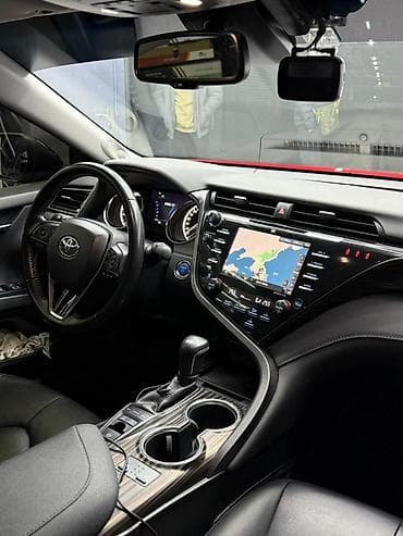 cefiro a32: Toyota Camry: 2018 г., 2.5 л, Автомат, Гибрид, Седан — 2