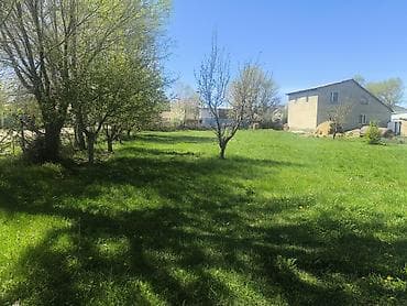 полевая земля: Продаётся земельный участок с домом и садом. Участок угловая а также 2 — 5