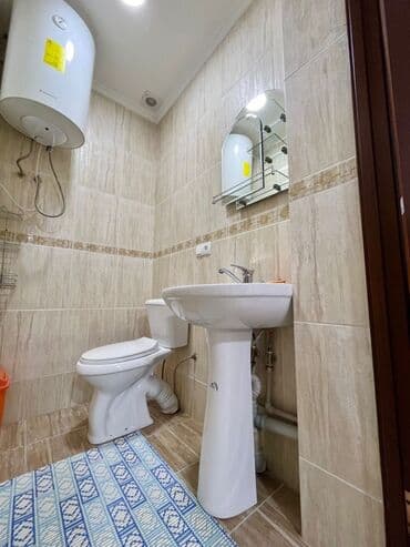 продаю дом рабочий гарадок: Коттедж, 220 м², 9 комнат, Собственник — 4