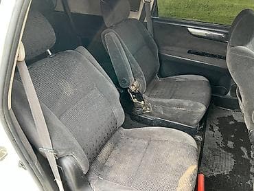 ом: Toyota Ipsum: 2004 г., 2.4 л, Автомат, Бензин, Минивэн — 10