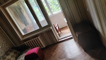 Сдаётся комната с выходом на застеклённый балкон. - Планировка
