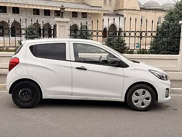 шеврале авео: Chevrolet Spark: 2020 г., 1 л, Автомат, Бензин, Хэтчбэк — 8