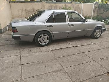 меср 124: Mercedes-Benz W124: 1992 г., Седан — 4