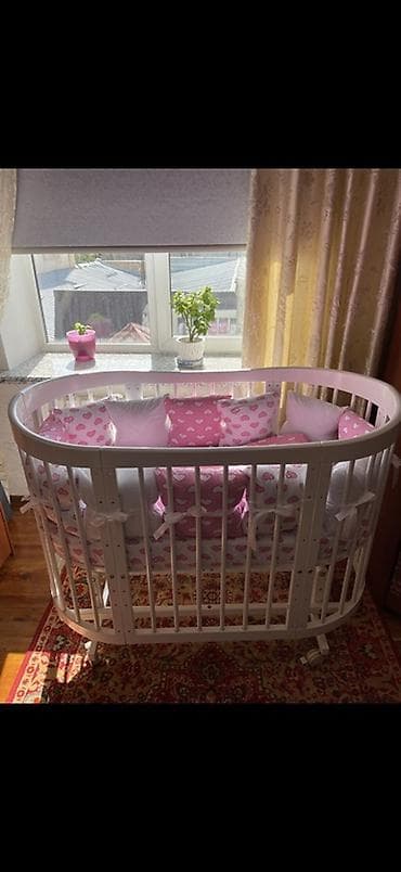 Мамы, это находка Продаю наш любимый манеж-кроватку Очень удобный