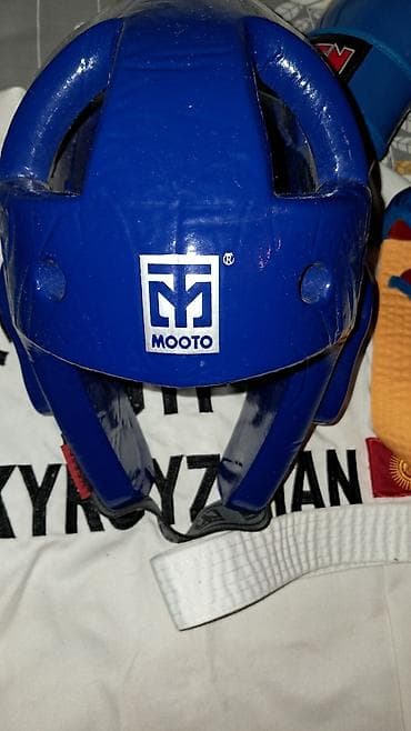 тейквондо: Комплект экипировки для тхэквондо/кикбоксинга: - Перчатки Top Ten — 3