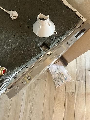 tank 2: Продаю б/у встраиваемую посудомоечную машинку Причина - низкий напор — 2