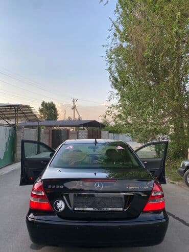 мерсадес: Mercedes-Benz E-Class: 2003 г., 1.8 л, Автомат, Бензиновая — 4