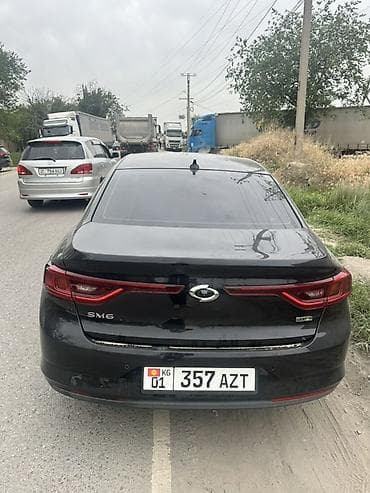 space runner: Renault SM6: 2019 г., Седан — 4