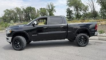 Продажа авто: Dodge Ram 1500: 2020 г., 5.7 л, Автомат, Бензин, Пикап — 2