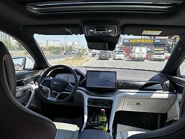song l: BYD Song Plus: 2024 г., Электромобиль, Кроссовер — 4