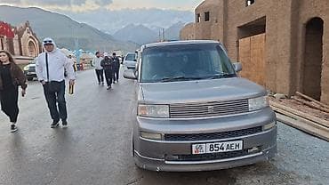 devo tiko: Toyota bB: 2005 г., 1.5 л, Автомат, Бензин, Хэтчбэк — 4