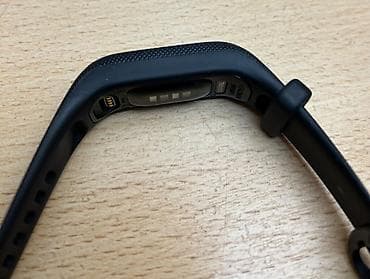 гармен: Garmin Vivosmart 5 Оригинал, с кабелем и коробкой. Состояние почти — 2