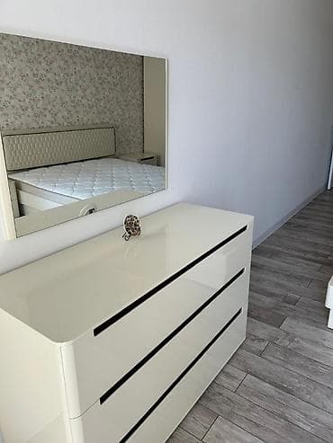Батирлер: 2 бөлмө, Кыймылсыз мүлк агенттиги, Жаныбарлары жок, 1 жылдан баштап, Эмереги менен, Толугу менен эмереги бар — 10