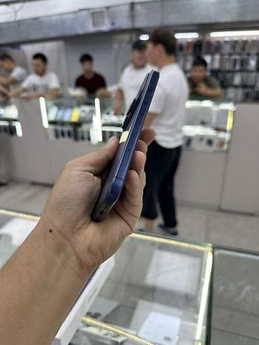 iphone 16 pro бу: IPhone 17 Pro, Б/у, 256 ГБ, Blue Titanium, Зарядное устройство, Чехол, Кабель, 100 % — 6