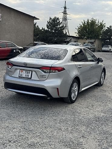 coroll: Toyota Corolla: 2020 г., 1.8 л, Вариатор, Гибрид, Седан — 4