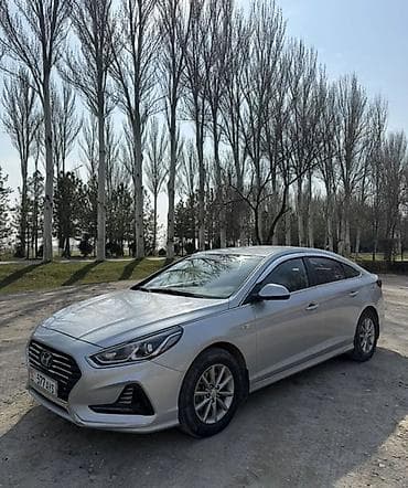 Hyundai Sonata: 2018 г., Автомат, Бензин, Седан — 1