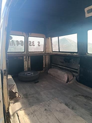 Продажа авто: Mercedes-Benz T1: 1986 г., 2.4 л, Механика, Дизель, Фургон — 5