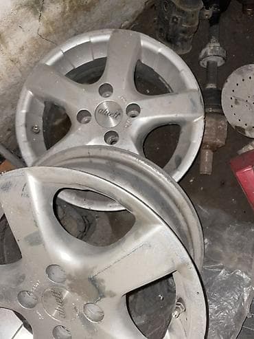9 5j: Литые Диски R 15 Toyota, Комплект, отверстий - 5, Б/у — 5