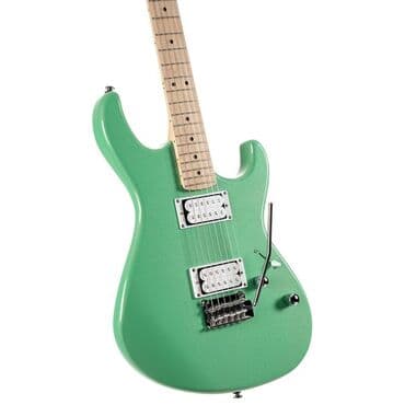 полуакустическая электрогитара: Форма корпуса: Superstrat; материал корпуса: липа; материал грифа — 2