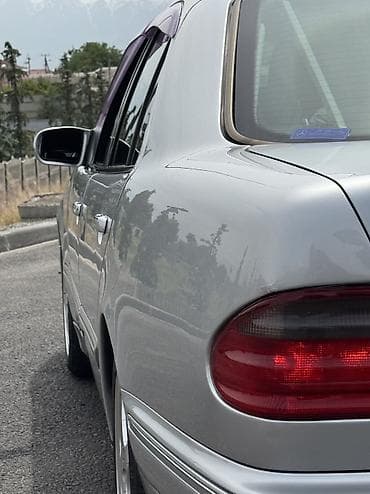 mers 212: Mercedes-Benz E-Class: 2000 г., 3.2 л, Автомат, Бензин, Седан — 6