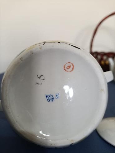 бир: Фарфоровый винтажный чайник( Городецкий фарфоровый завод 60 г.)- 700 — 6