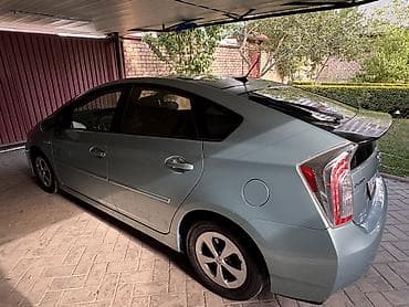 e2 byd: Toyota Prius: 2012 г., 1.8 л, Автомат, Гибрид, Хэтчбэк — 9
