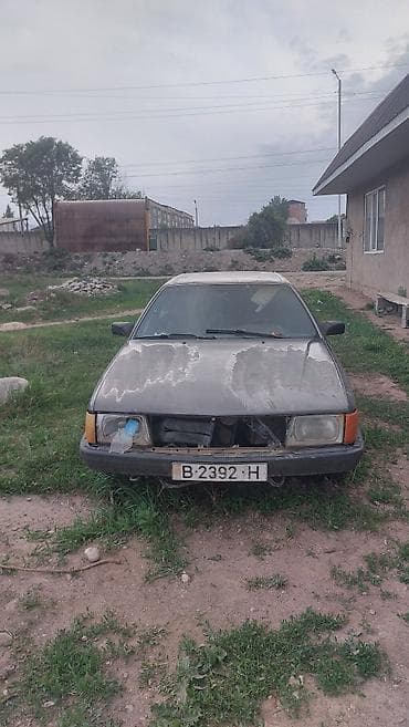 Audi: Audi 100: 1990 г., 2 л, Механика, Бензин, Седан — 1