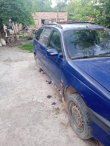 багажник универсал: Toyota Avensis: 1999 г., 1.8 л, Механика, Дизель, Универсал — 3