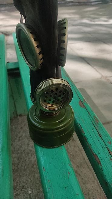 насадка для газа: Противогаз с фильтром - Классическая лицевая часть из чёрной резины с — 1