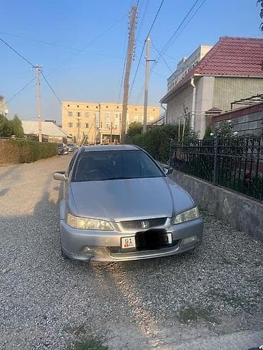 Honda Accord: 2000 г., 2.3 л, Автомат, Бензин, Универсал — 4