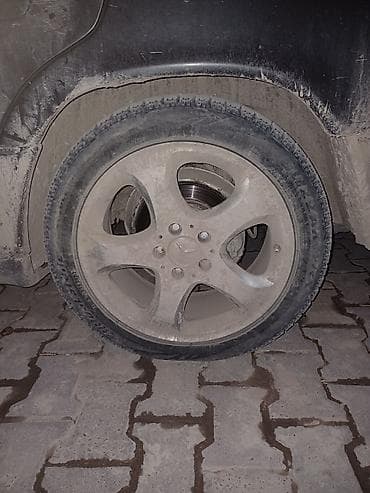 Колеса в сборе 215 / 65 / R 17, Зима, Б/у, Комплект, Легковые, Литые, отверстий - 5