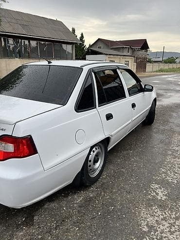 Daewoo Nexia: 2013 г., Механика, Бензин — 6