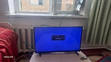 dtv: Телевизор Samsung с диагональю около 32–40". Плоская LED‑панель — 1